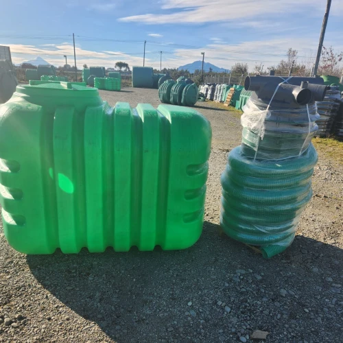 FOSA SÉPTICA DE 2.000 LITROS MARCA BIOPLASTIC KIT COMPLETO